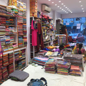 Shopping in Kanchipuram